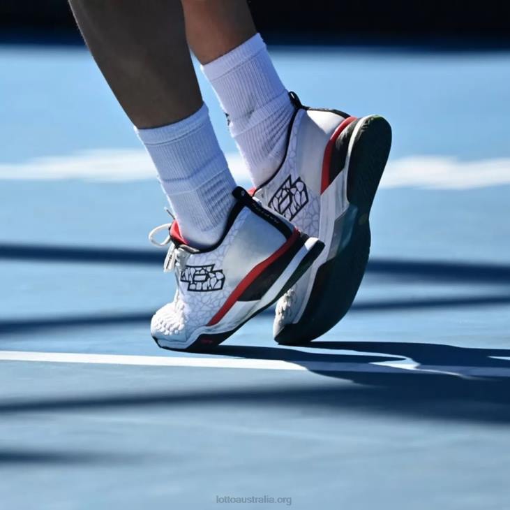 Men Lotto 204N106 All White/All Black/Flame Red Raptor Hyperpulse 100 Spd